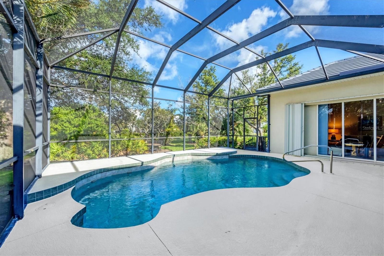 CAPE HAZE WINDWARD - Residential