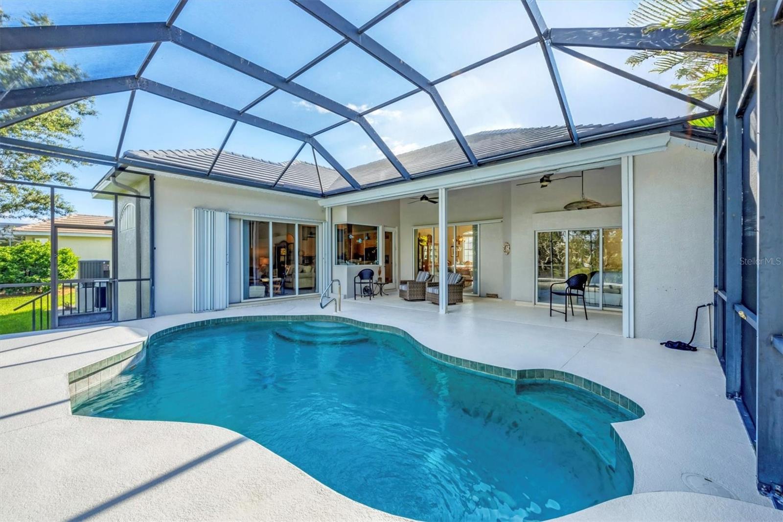 CAPE HAZE WINDWARD - Residential