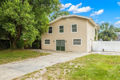 Photo of 305 E Hanna Avenue, Tampa, FL 33604 (MLS # TB8509062)