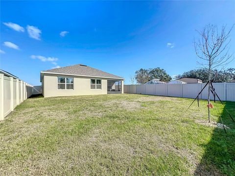 A home in WINTER HAVEN