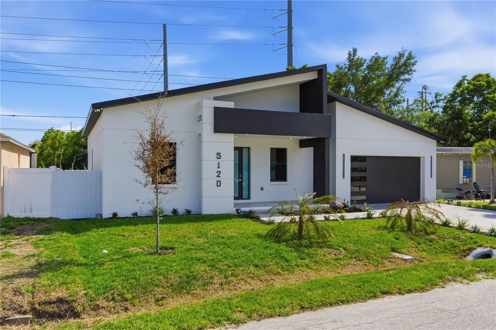 ORCHID LAKE 1ST ADD - Residential