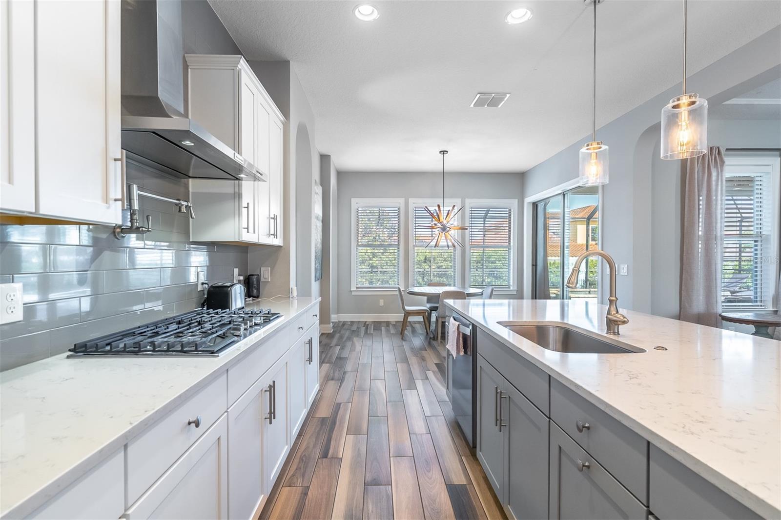 WATERSIDE/JOHNS LK-PH 1 - Residential