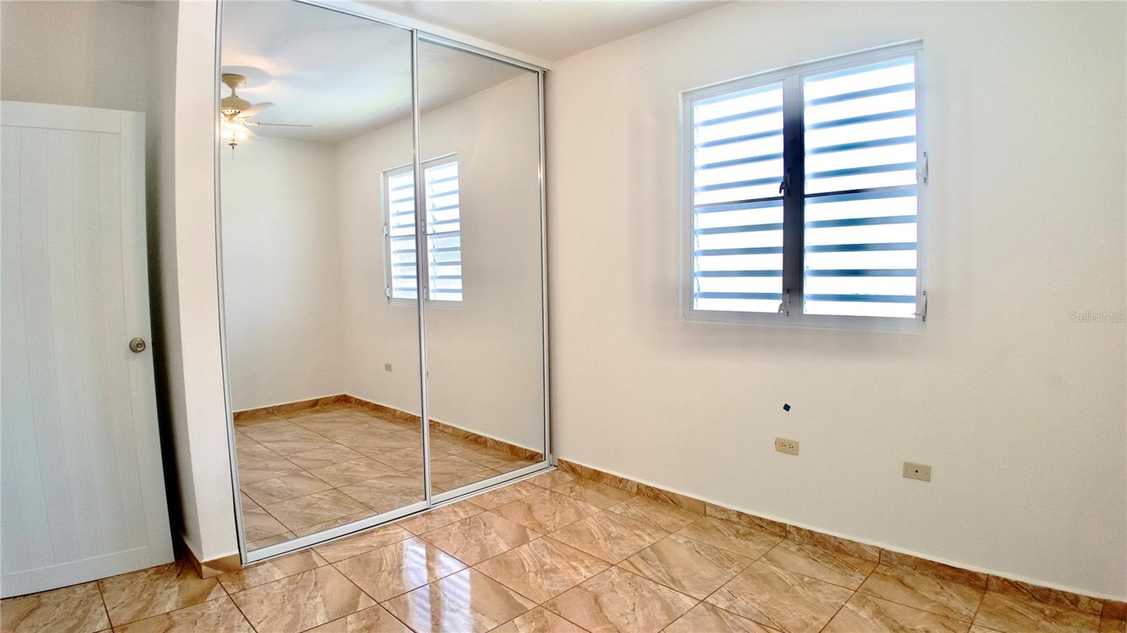 COZY CRUCES HOME - Residential