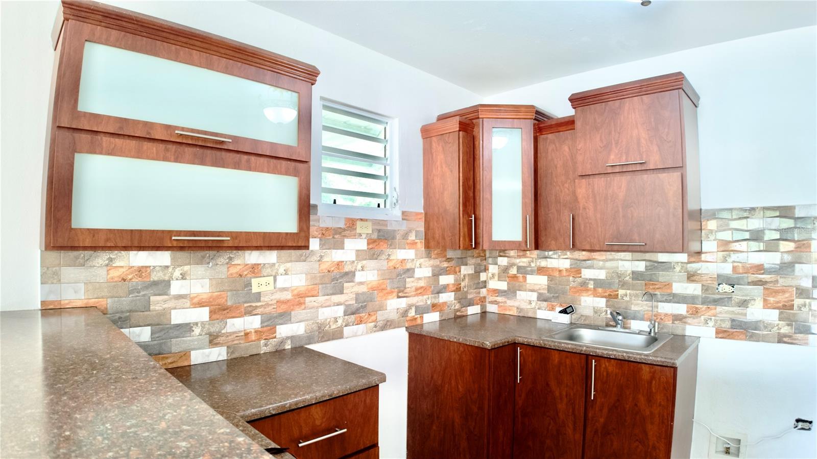 COZY CRUCES HOME - Residential