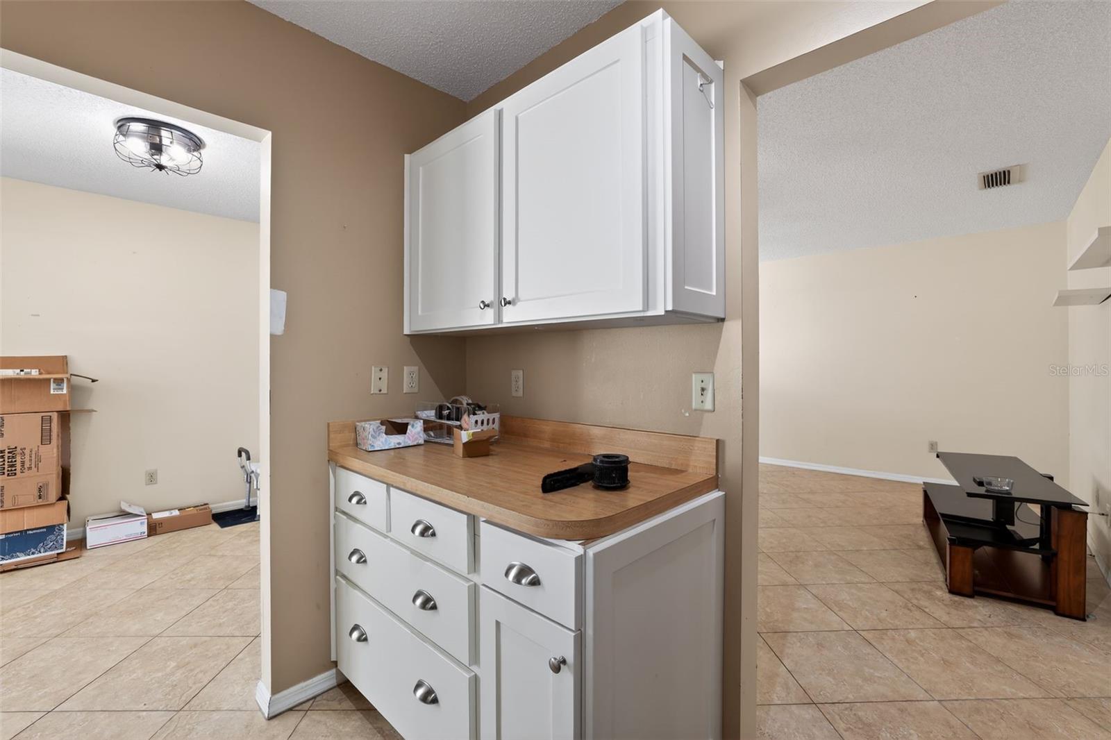 HIGHGATE E CONDO - Residential