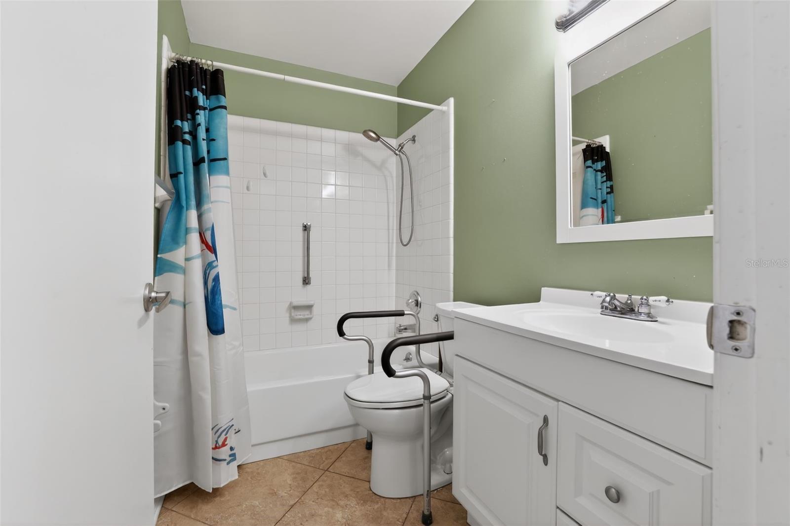 HIGHGATE E CONDO - Residential