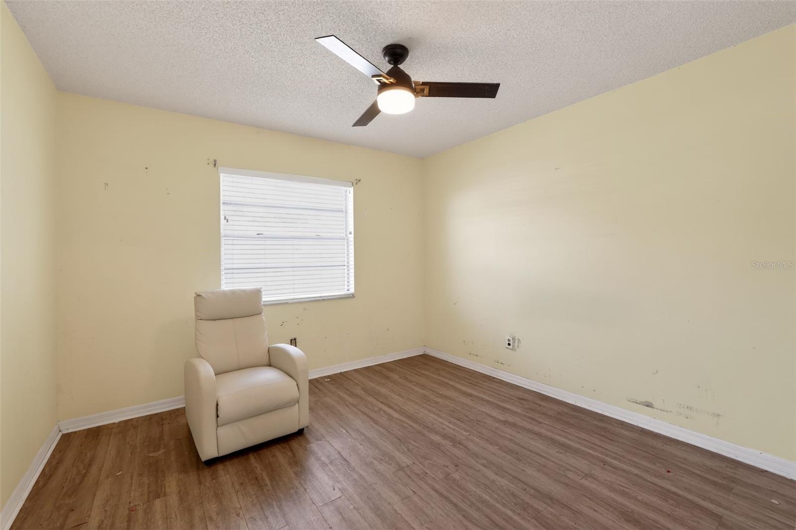 HIGHGATE E CONDO - Residential