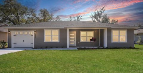 Photo of 6938 SE 122nd Lane, Belleview, FL 34420 (MLS # OM719726)