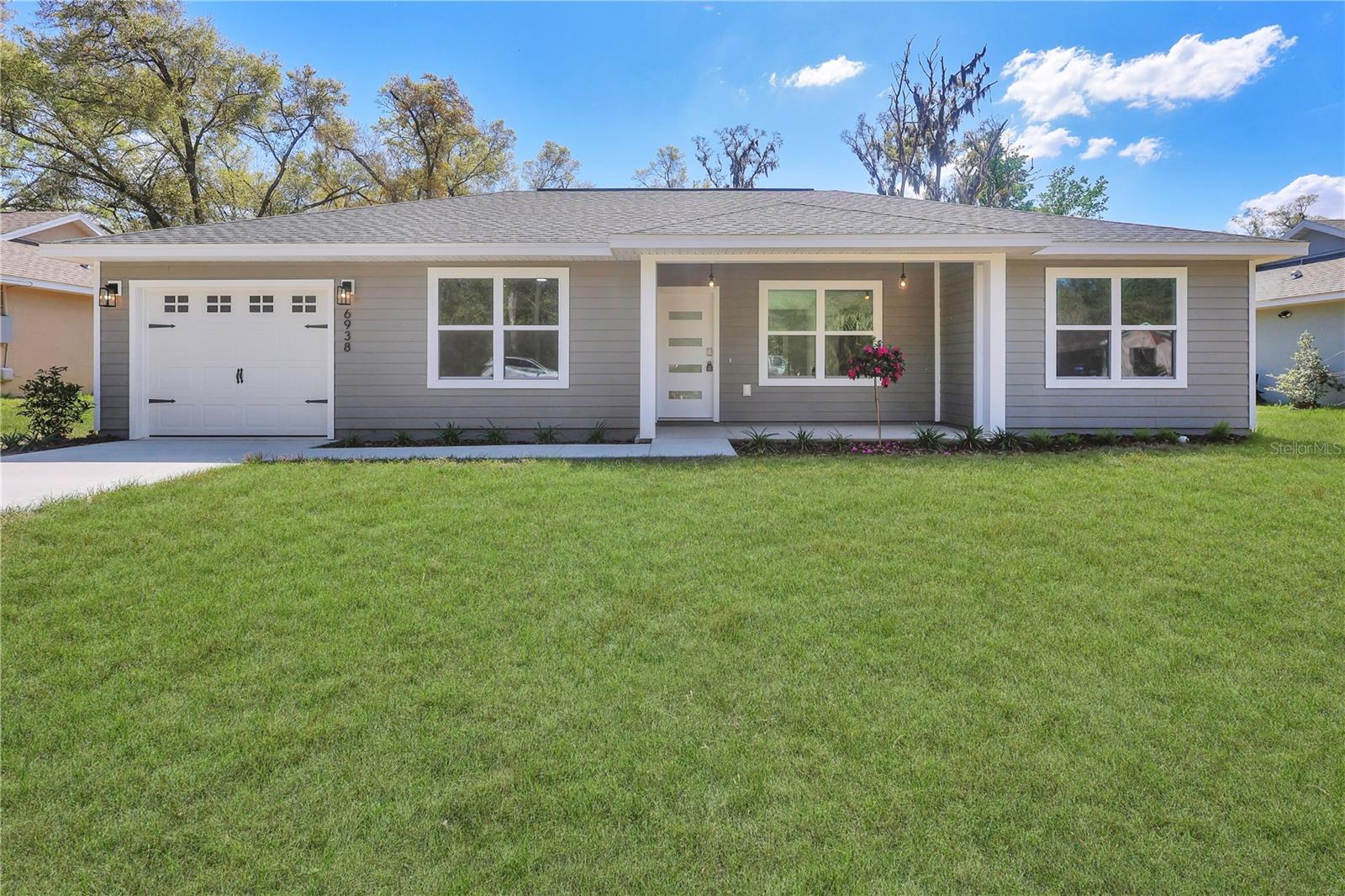 BELLEVIEWS SUNNY SKYES - Residential