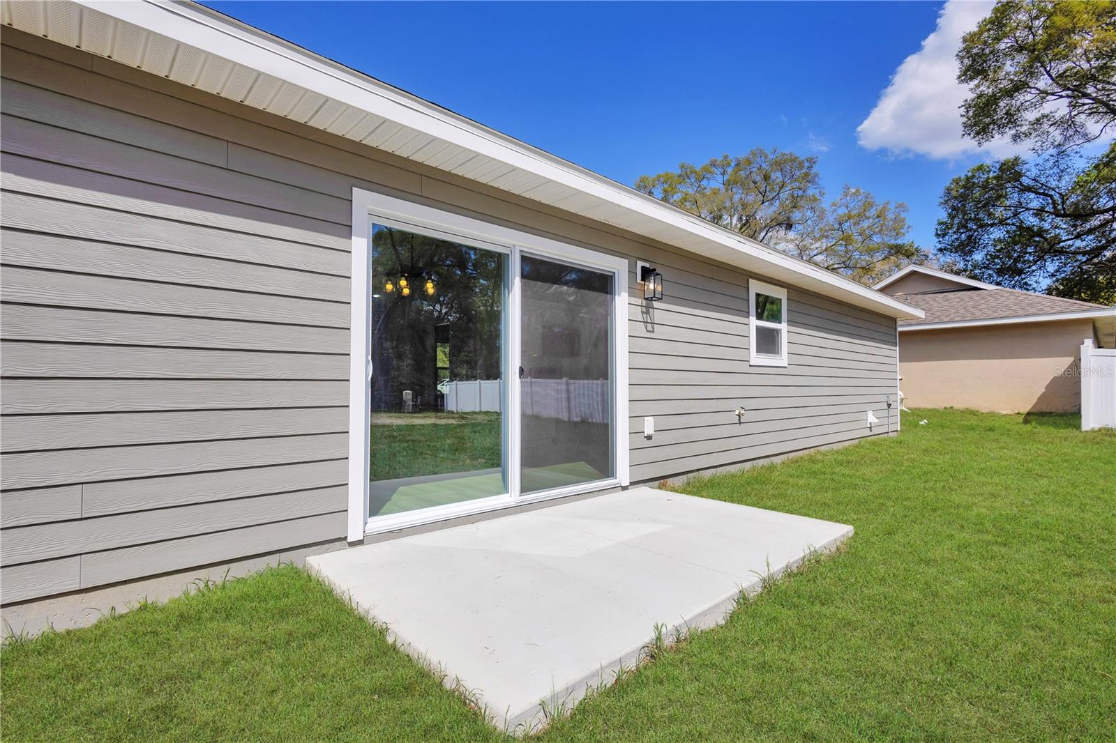 BELLEVIEWS SUNNY SKYES - Residential