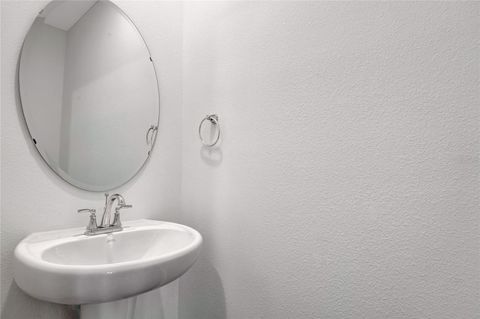 Tiny photo for 240 Flag Lilly Lane, Umatilla, FL 32784 (MLS # S5130407)