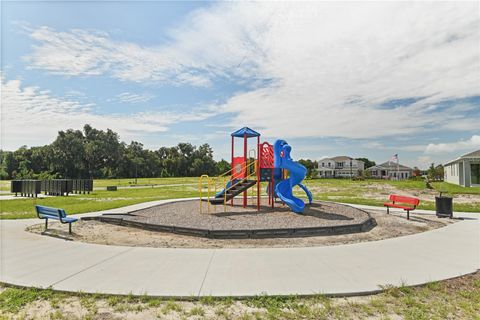 Tiny photo for 240 Flag Lilly Lane, Umatilla, FL 32784 (MLS # S5130407)