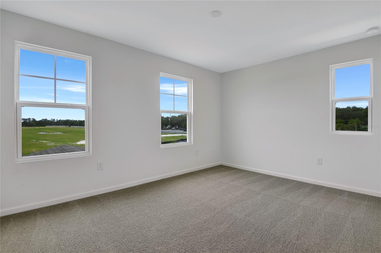 SEASONS AT MAGNOLIA POINTE - Residential
