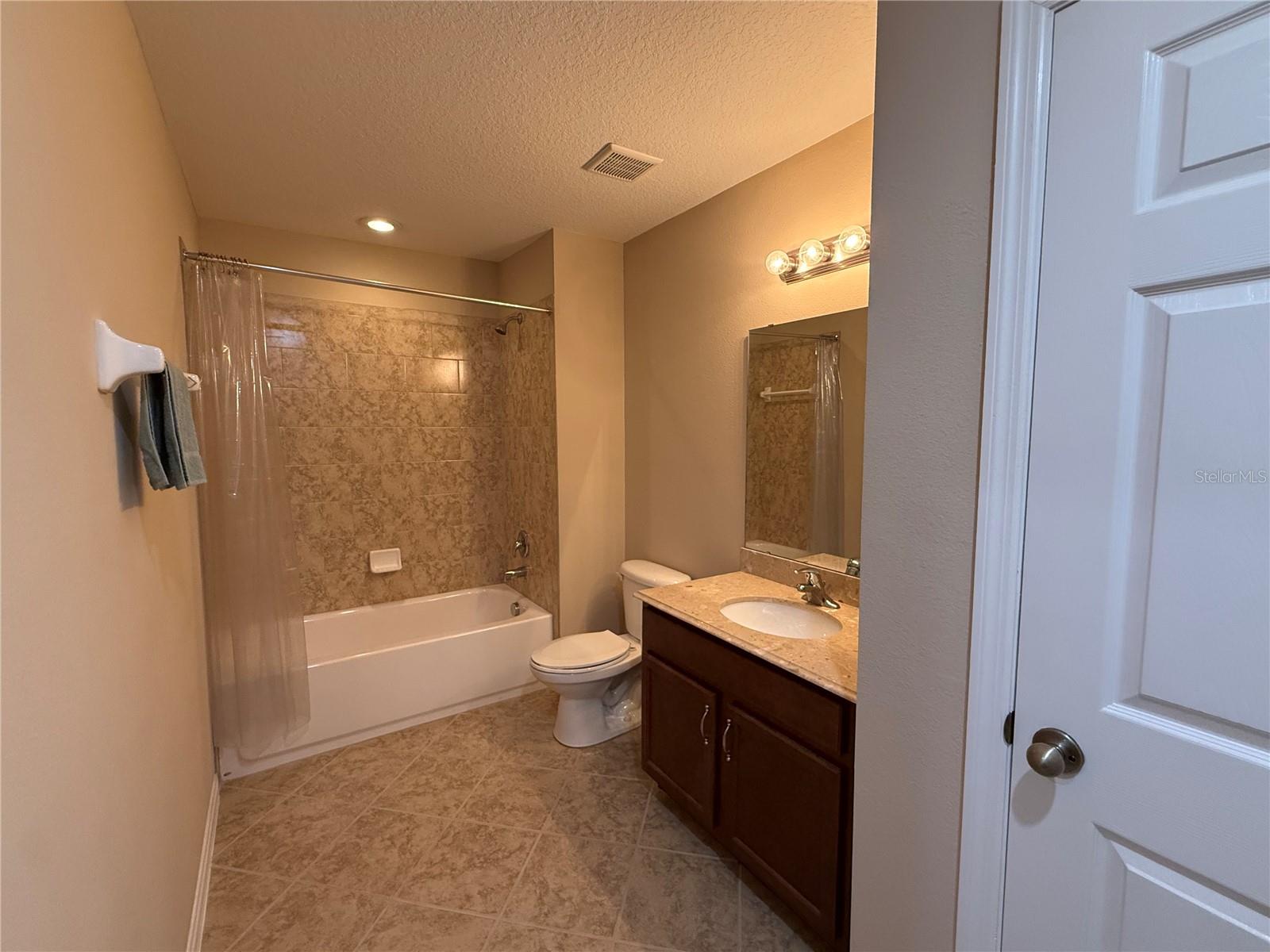 LAKE MARY LANDINGS - Residential