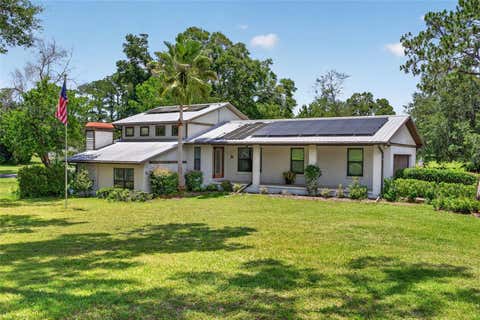 Photo of 4511 SE 47th Place, Ocala, FL 34480 (MLS # OM727410)
