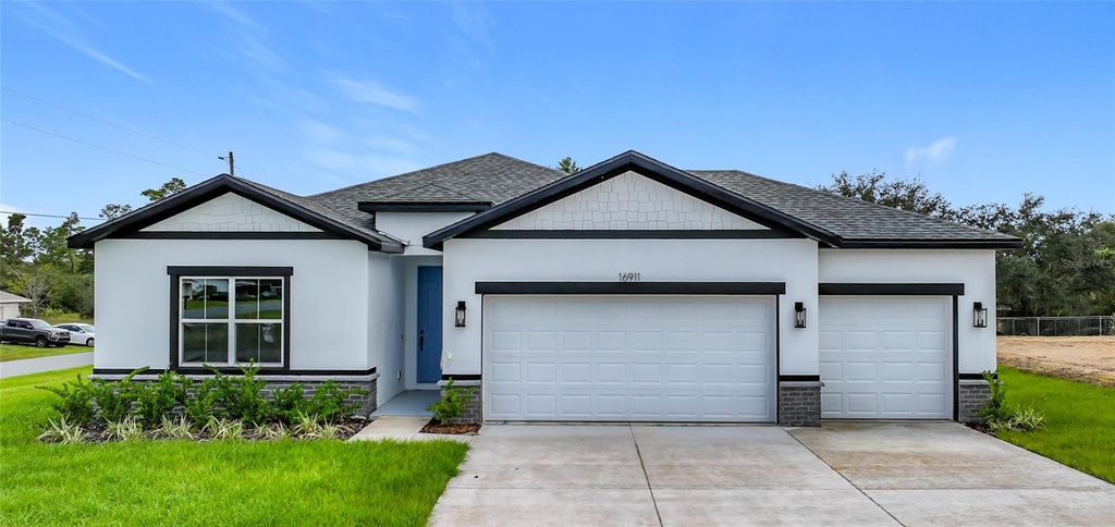 Photo of 16911 SW 27th Avenue, Ocala, FL 34473 (MLS # OM710039)