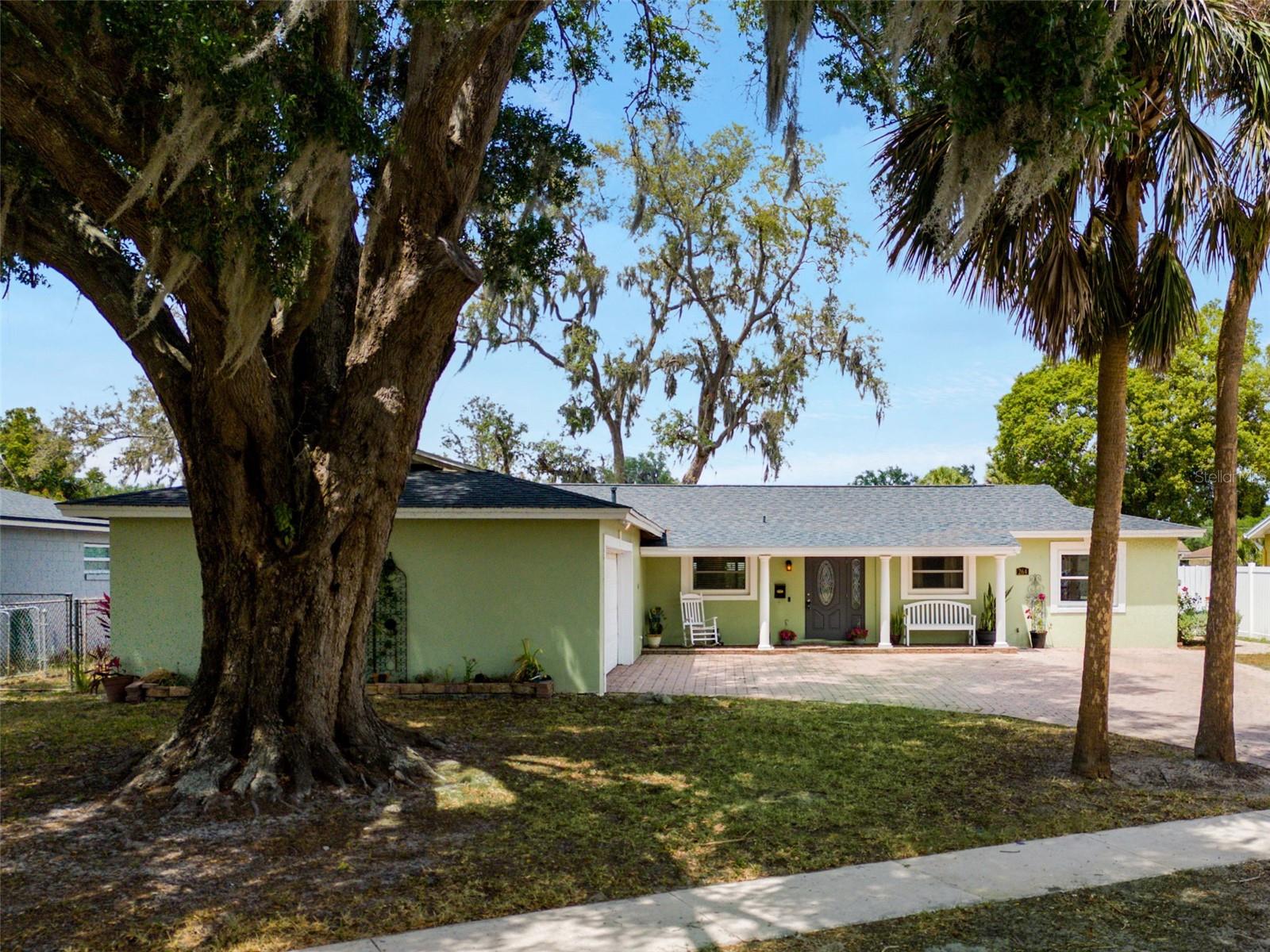264 SHADY HOLW