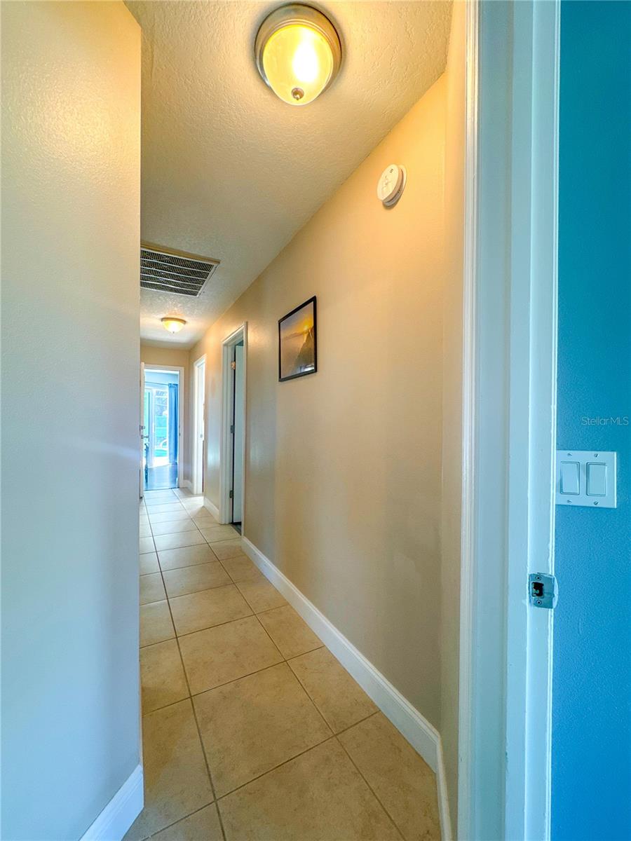 HUNTERS RUN - Residential