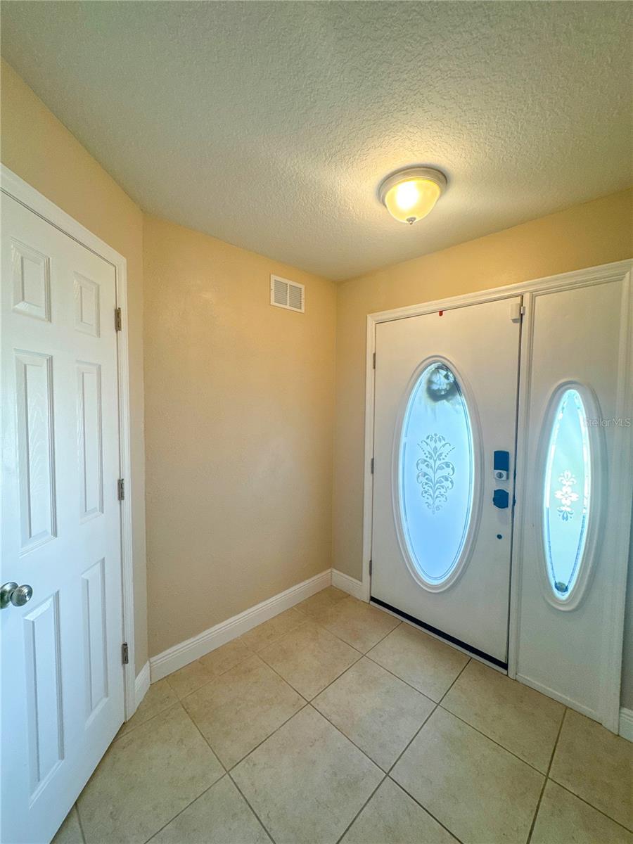 HUNTERS RUN - Residential