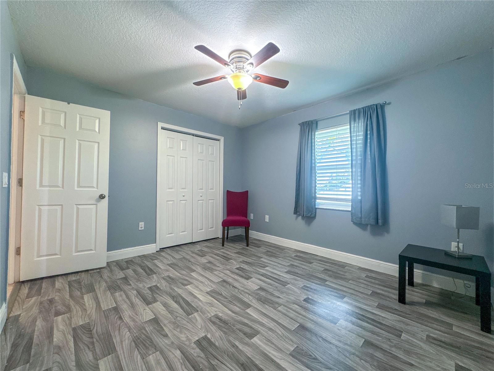 HUNTERS RUN - Residential