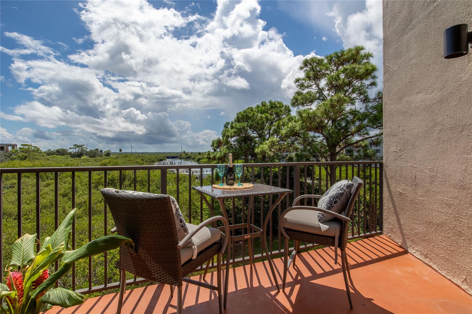 Marker 33 Ph 01 Condo - Residential Lease