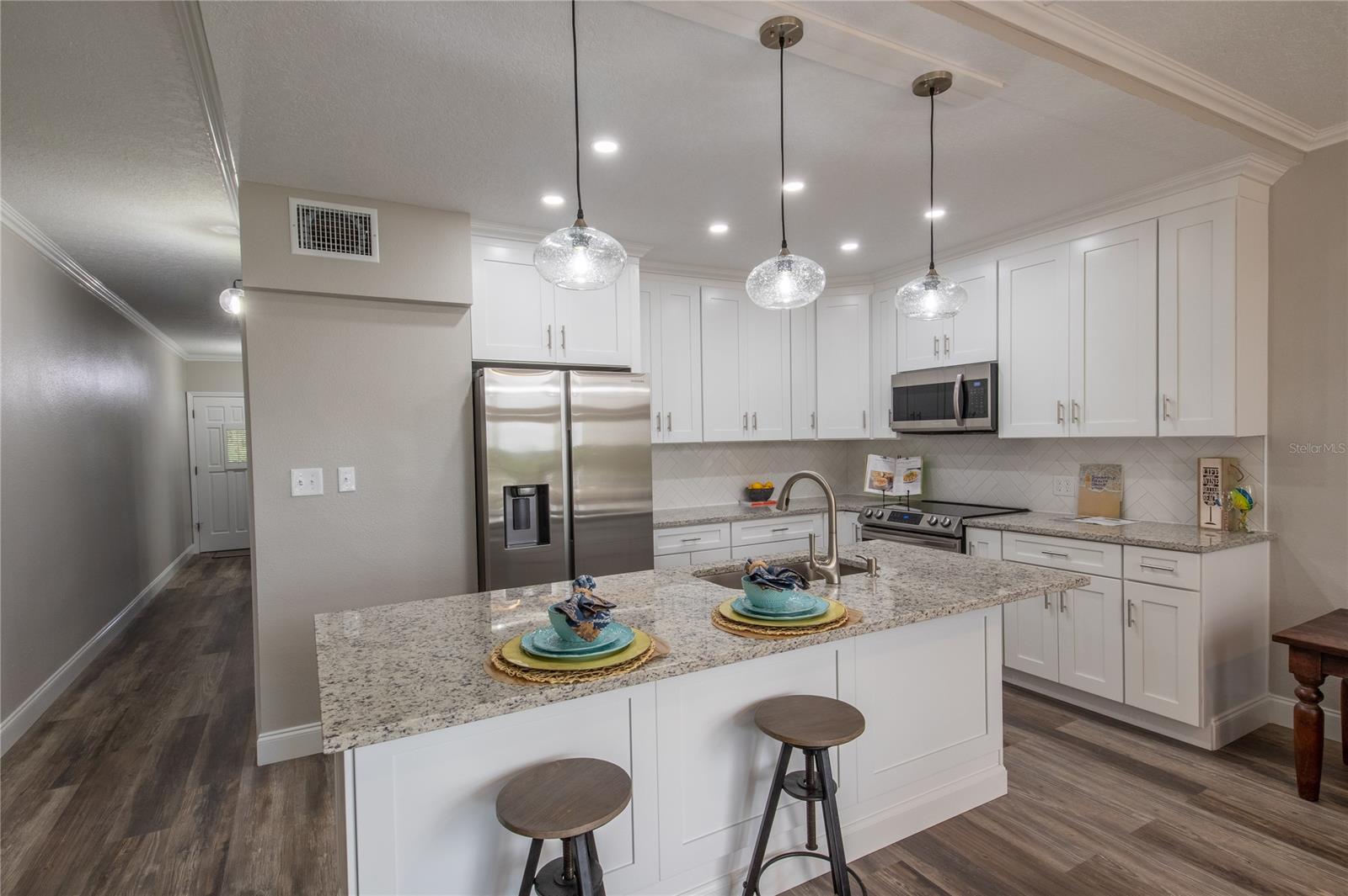 Marker 33 Ph 01 Condo - Residential Lease