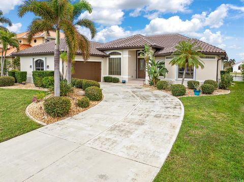 A home in PUNTA GORDA