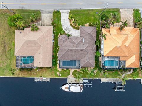 A home in PUNTA GORDA