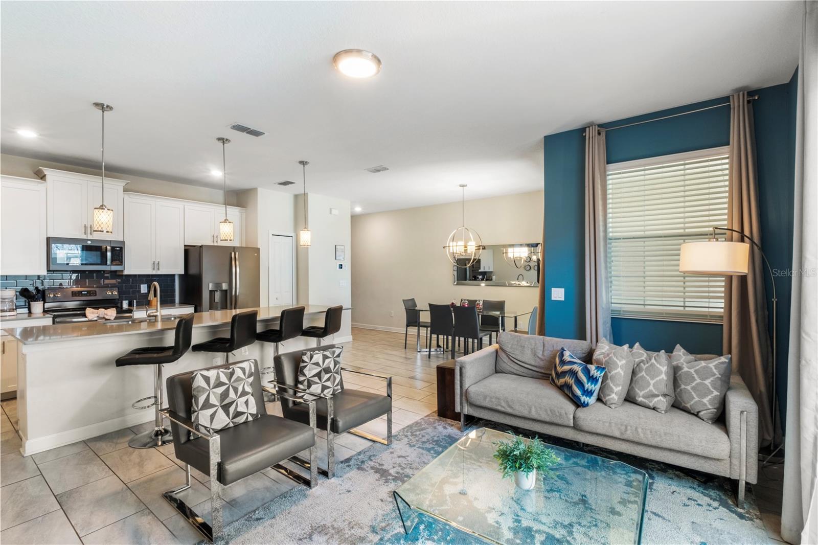 4960 WINDERMERE AVENUE