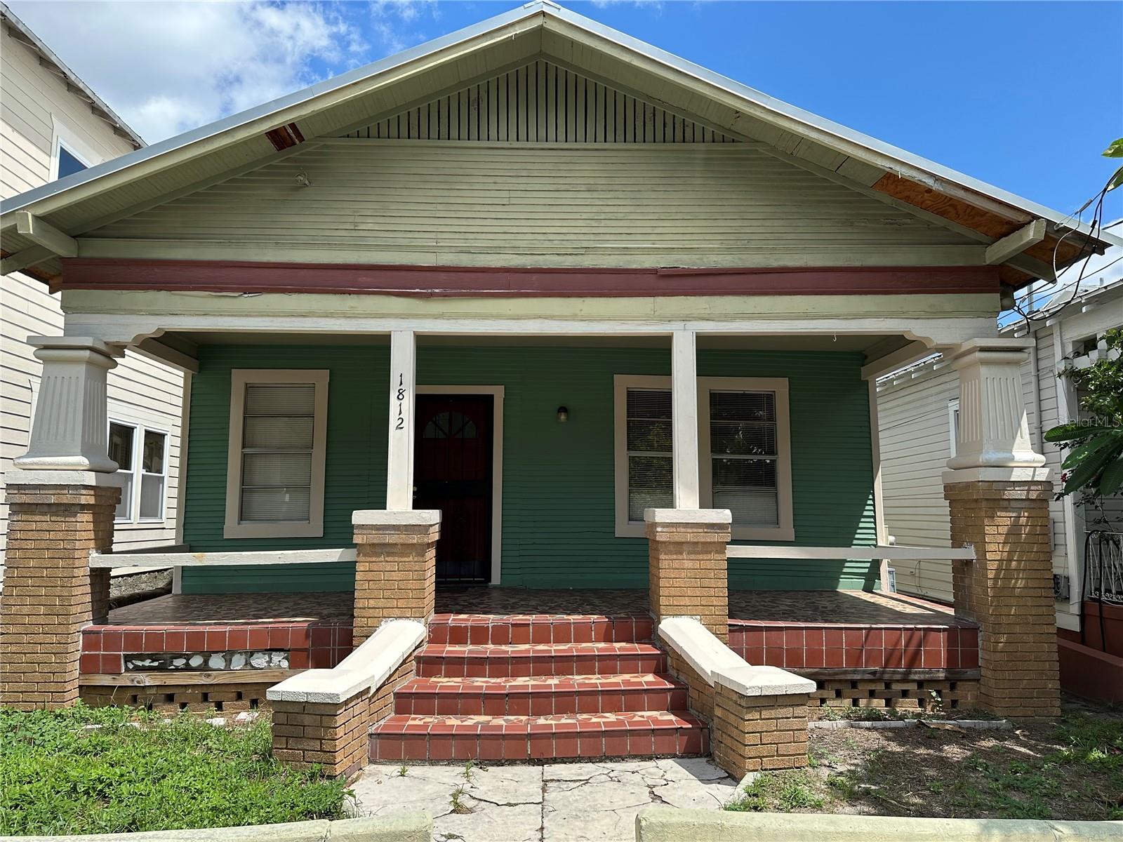 Welcome to your new home in the heart of historic Ybor City! This beautifully preserved bungalow offers the perfect blend of vintage charm and modern convenience, all within walking distance to Tampa’s most iconic nightlife and cultural spots. Home Features include, large covered front porch – perfect for relaxing or entertaining. Fenced-in backyard – great for pets or private outdoor gathering. Gorgeous original wood floors throughout. High ceilings that create a bright, open atmosphere. Washer/dryer hookups, refrigerator, dishwasher, and refrigerator.
Walk to Ybor’s best bars, coffee shops, and cigar lounges, minutes from downtown Tampa, Channelside, and major highways. Vibrant community with festivals, markets, and live music. Tour Today – This gem won’t last long! 2 PET MAX, NO AGGRESSIVE BREEDS & SMALL PETS ONLY. 1 PET $250 NONREFUNDABLE PET FEE DUE AT THE TIME OF MOVEIN & $150 FOR ANY ADDITIONAL PETS. $40 MONTHLY PET RENT PER PET.