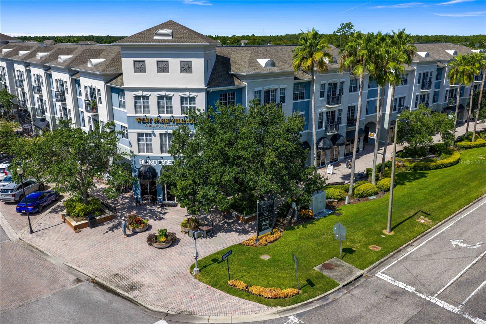 WESTCHASE STATION TOWNHOMES - Residential
