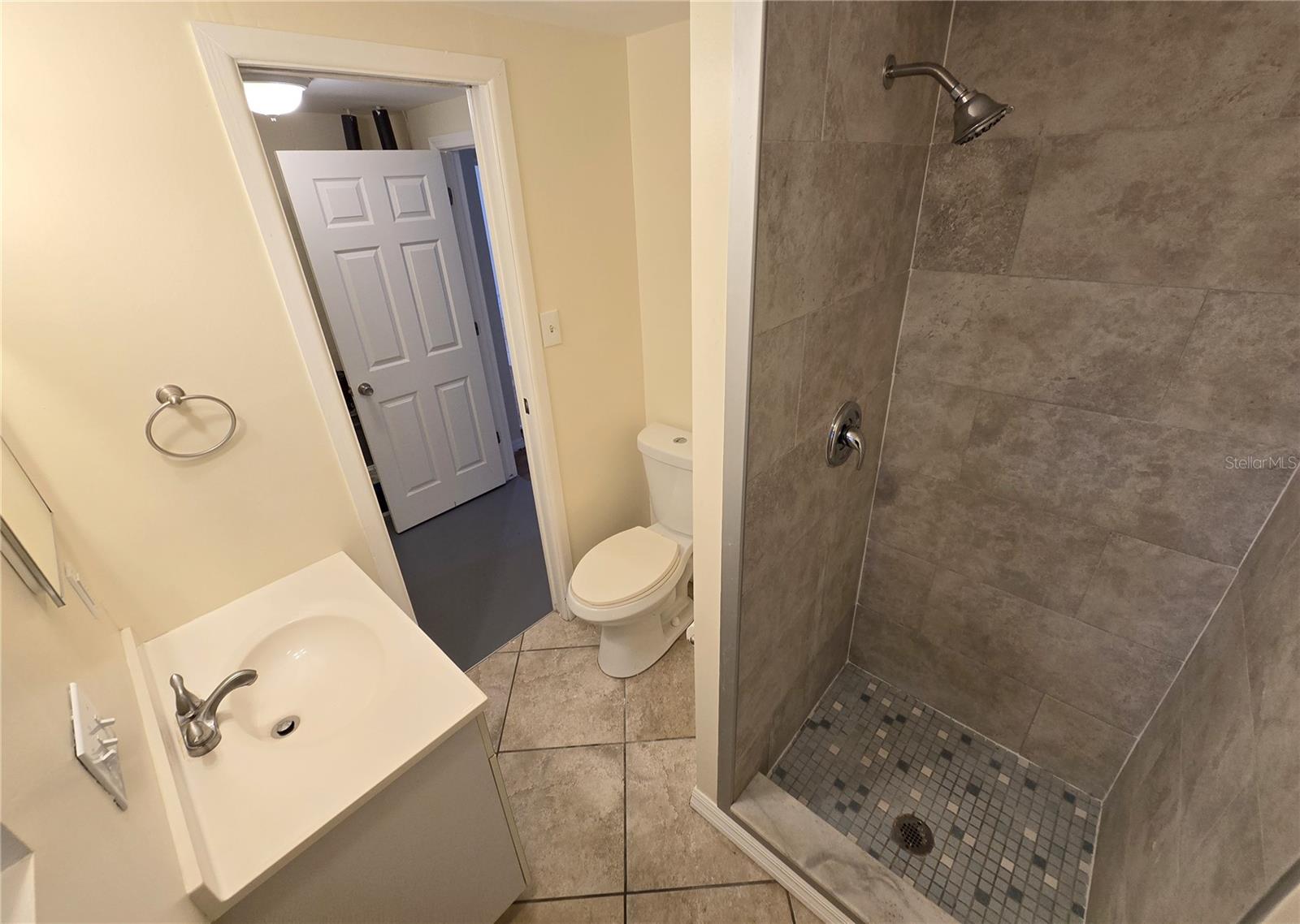 ORANGEWOOD VILLAGE - Residential