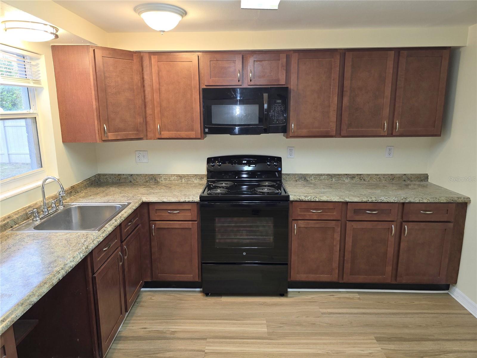 ORANGEWOOD VILLAGE - Residential