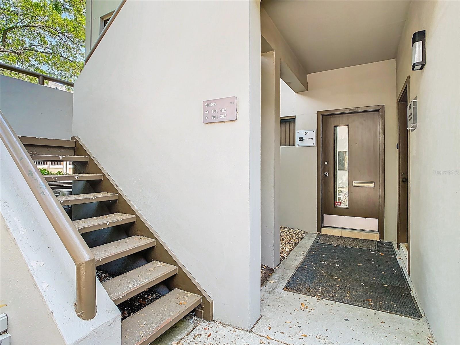 3333 W KENNEDY BOULEVARD 201