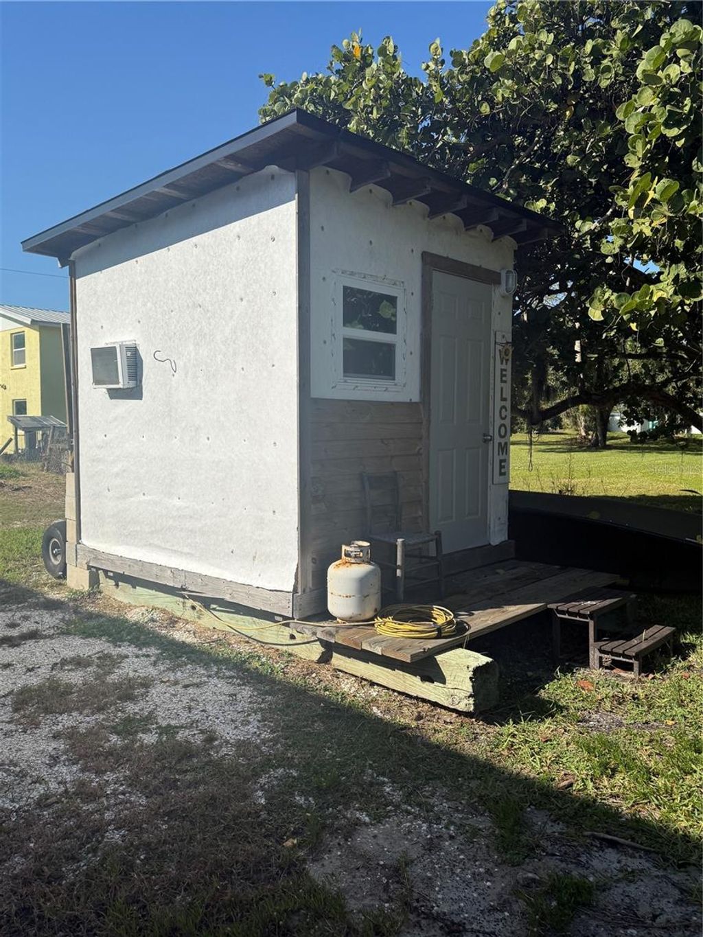 Photo of 912 Piney Point Road, Palmetto, FL 34221 (MLS # A4677359)