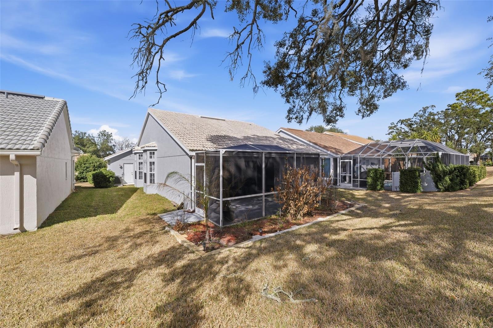 GLEN HILLS VILLAGE - Residential