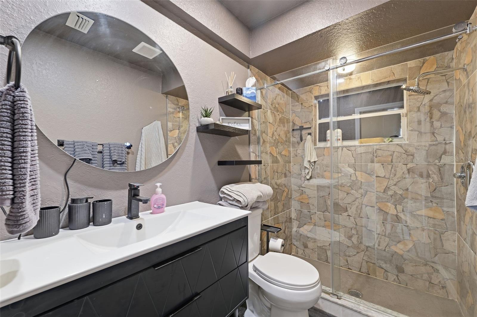 GLEN HILLS VILLAGE - Residential