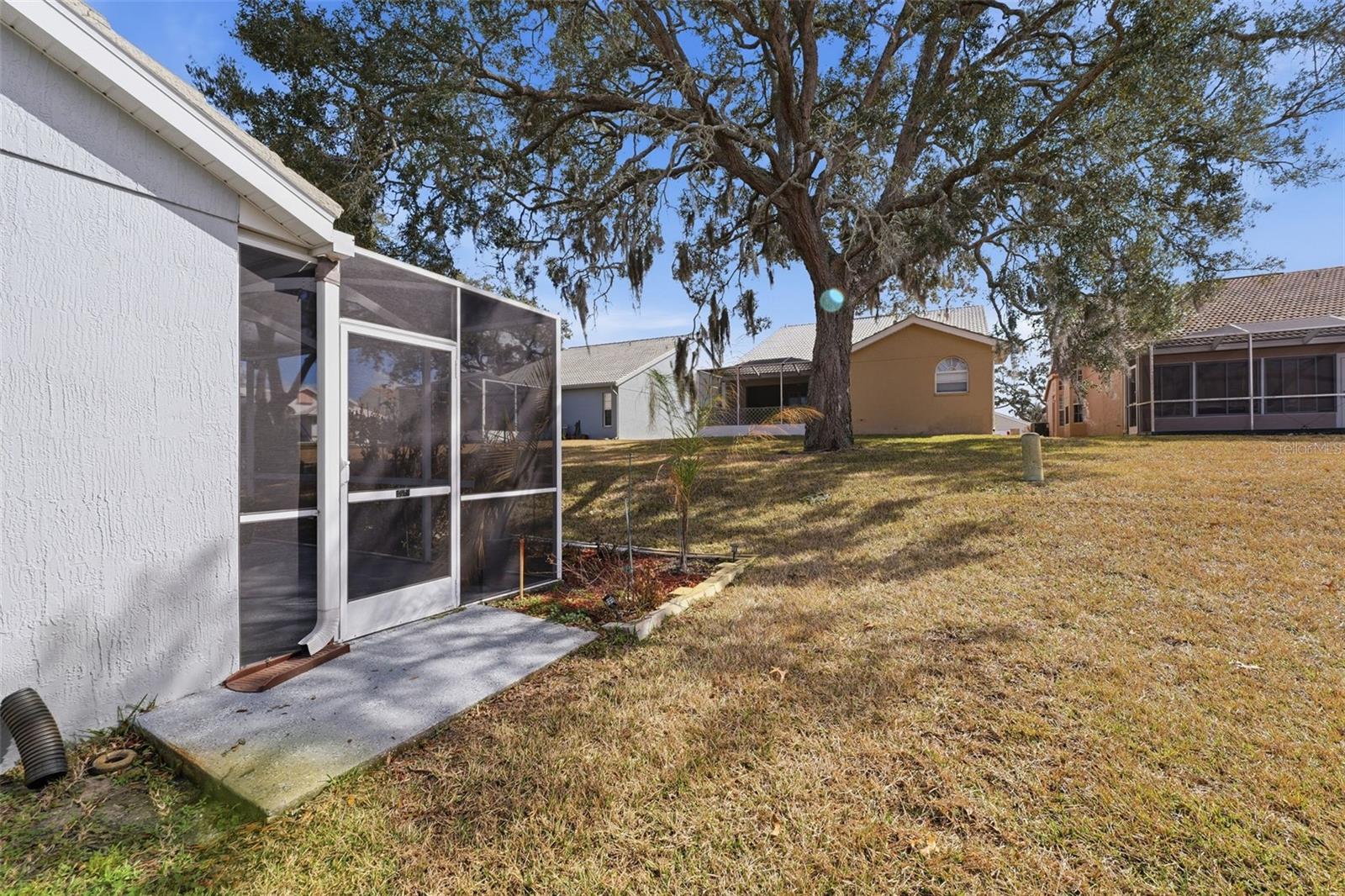 GLEN HILLS VILLAGE - Residential