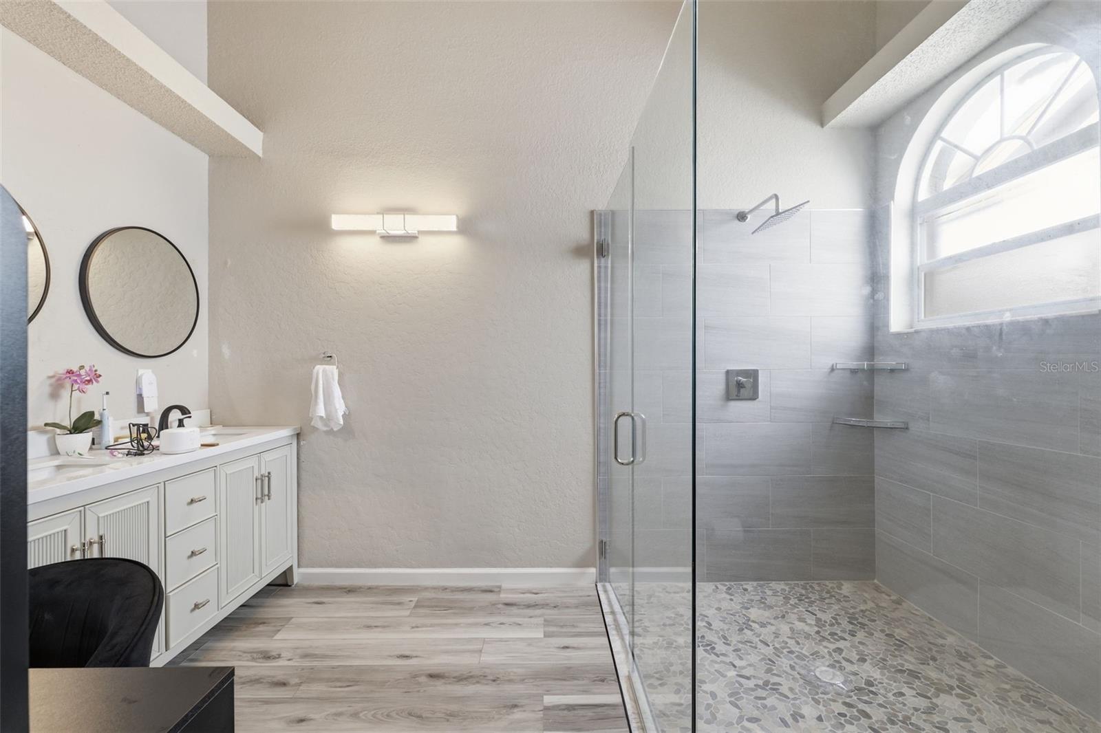 GLEN HILLS VILLAGE - Residential