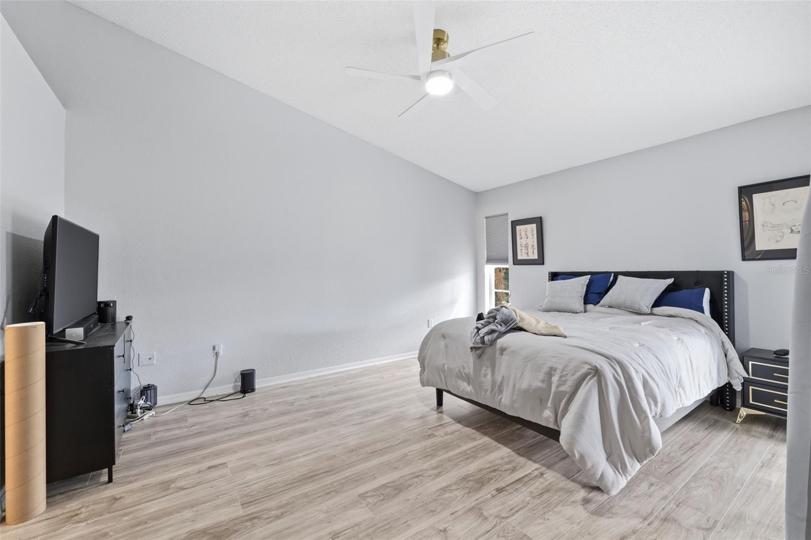 GLEN HILLS VILLAGE - Residential