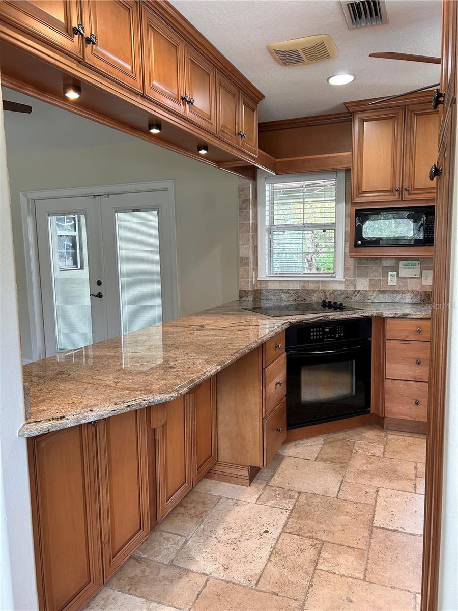 ORWIN MANOR STRATFORD SEC - Residential Lease