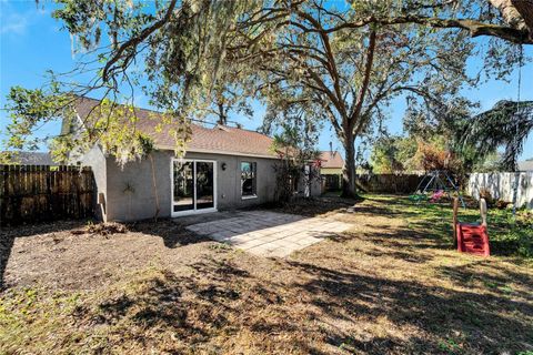 A home in VALRICO