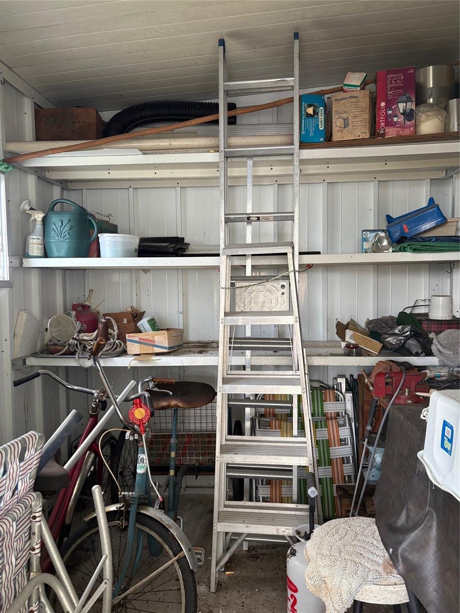 LAKE SEMINOLE RESORT NORTH M/H UNREC - Residential