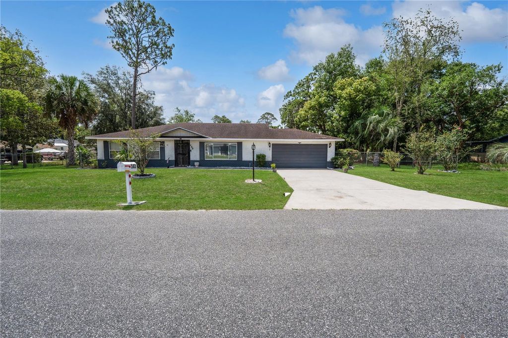 Photo of 543 Silver Course, Ocala, FL 34472 (MLS # O6391237)