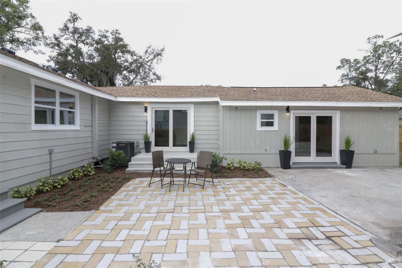 SEMINOLE TERRACE - Residential