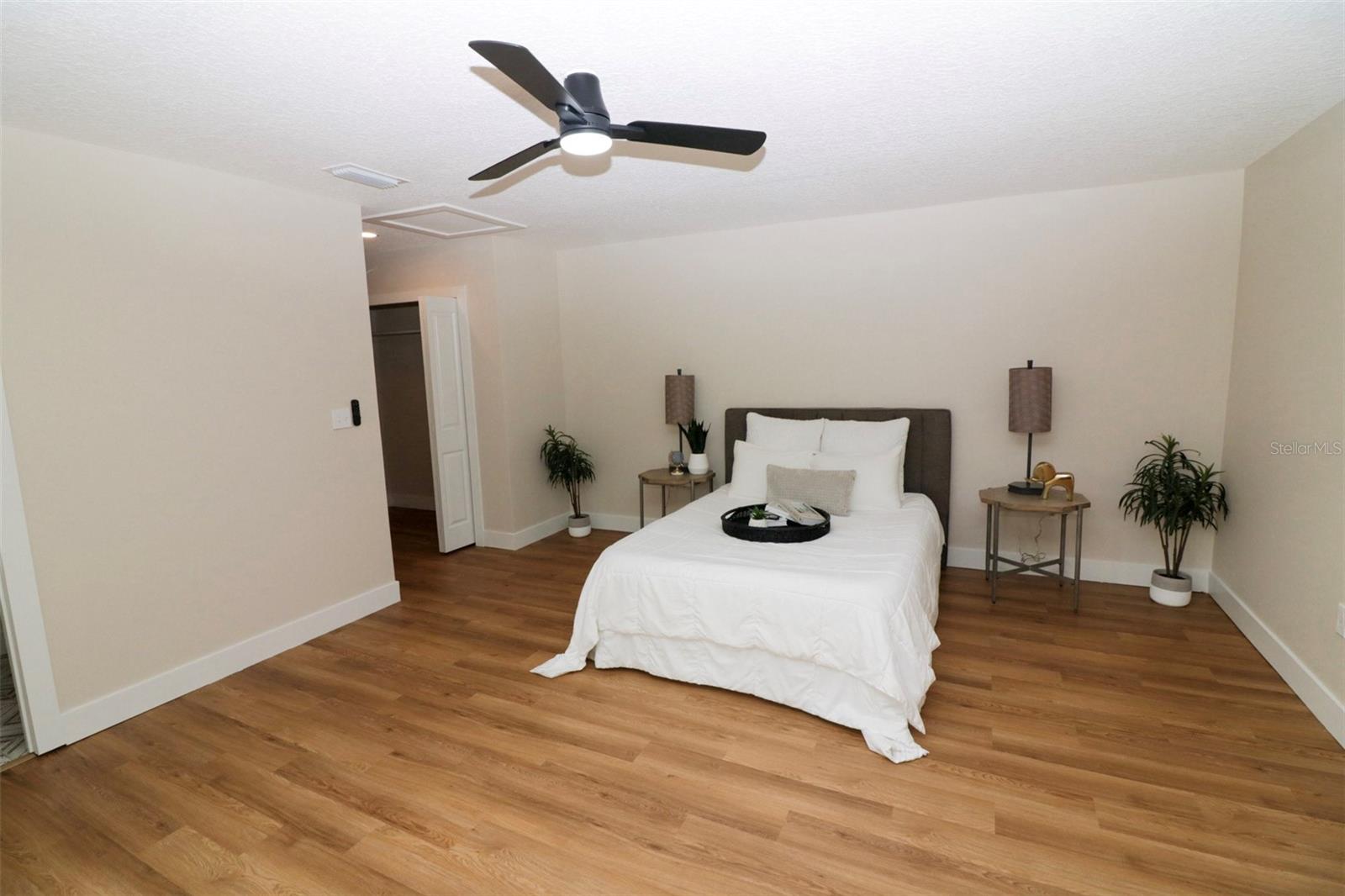 SEMINOLE TERRACE - Residential