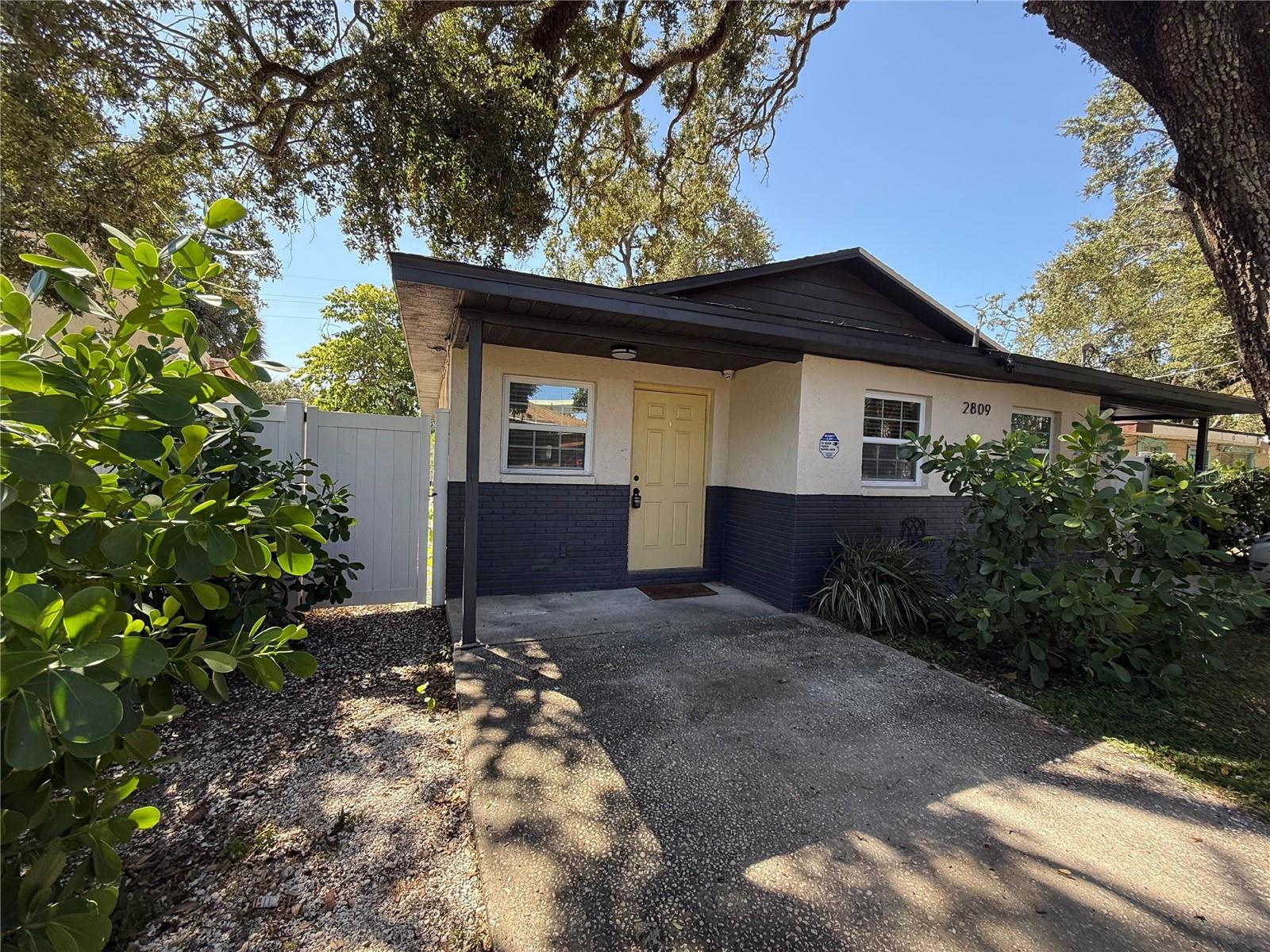 EAST TAMPA BLOCKS 1 TO 40 - Residential Lease