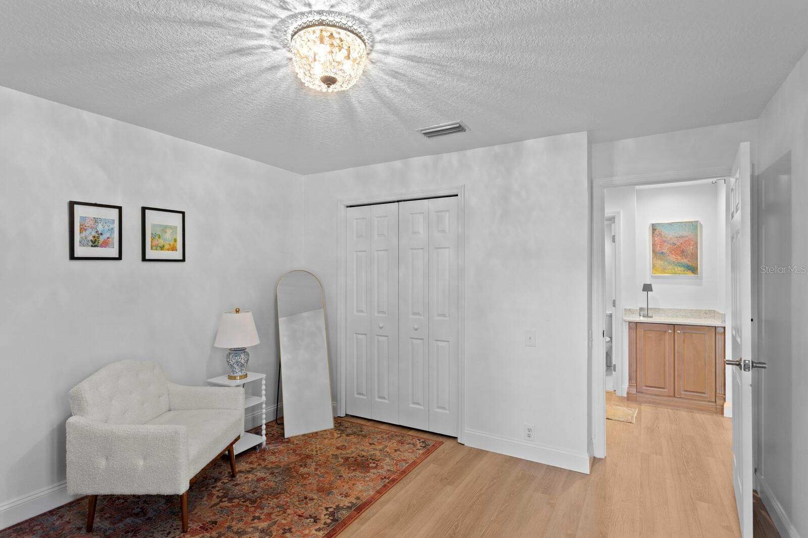 HUNTER'S GREEN - Residential