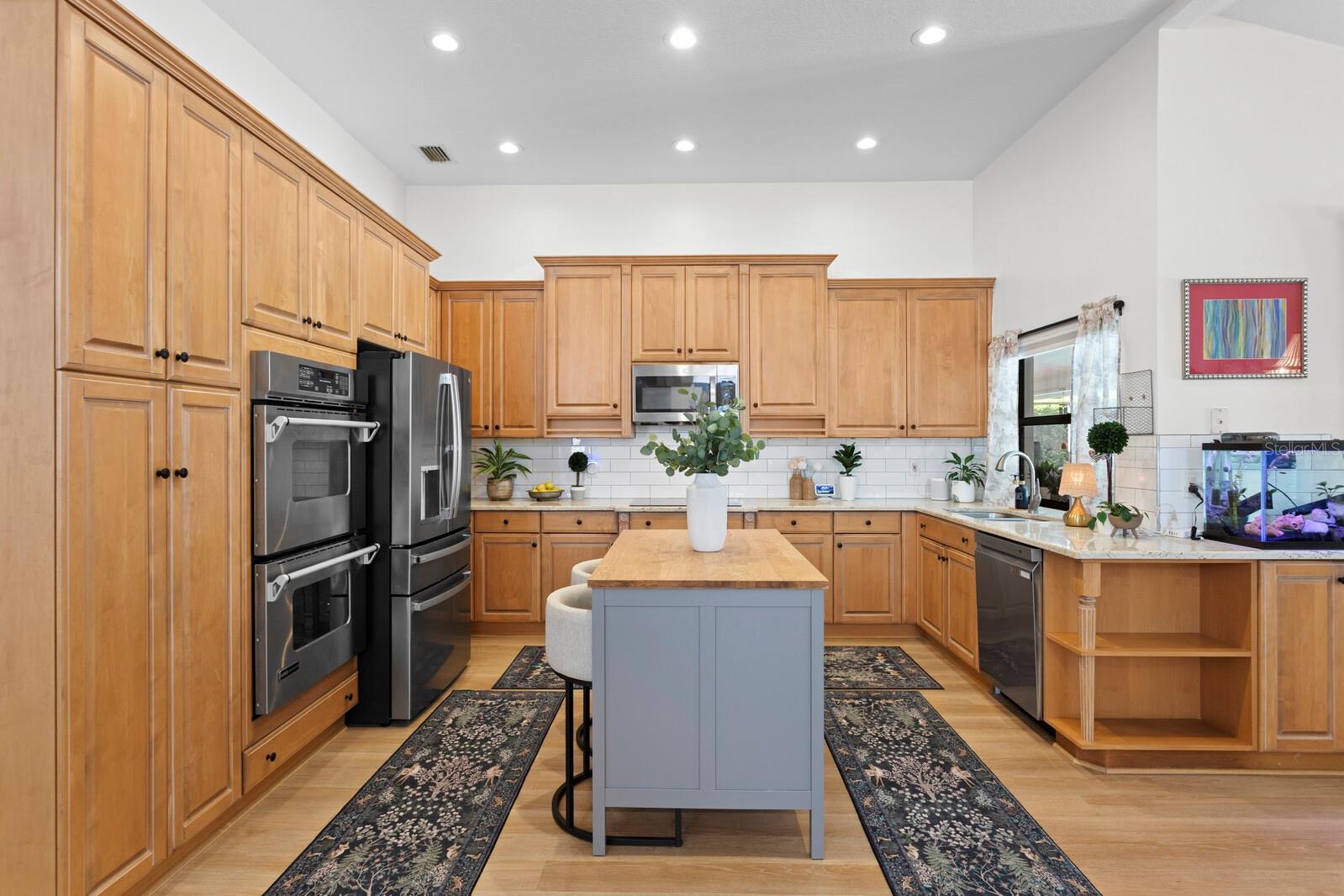 HUNTER'S GREEN - Residential