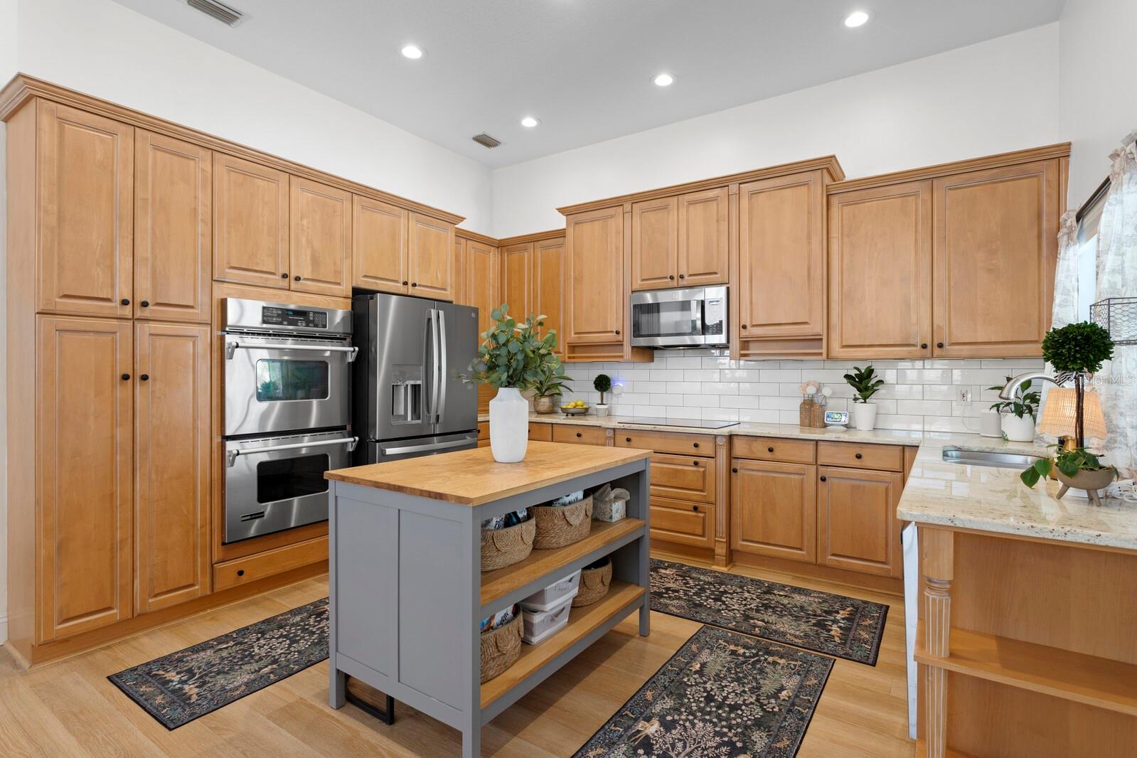 HUNTER'S GREEN - Residential